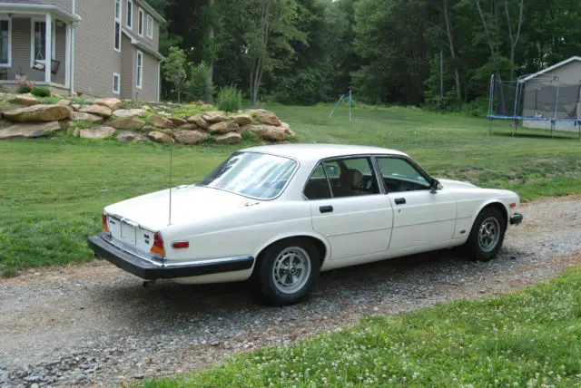 1981 jaguar xj6 base sedan 4-door 4.2l - clear title