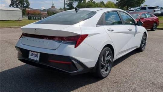 2024 Hyundai Elantra
