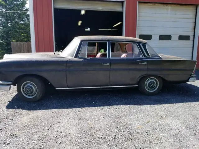 1960 mercedes 220se w sunroof heckflosse fintail factory black w red interior