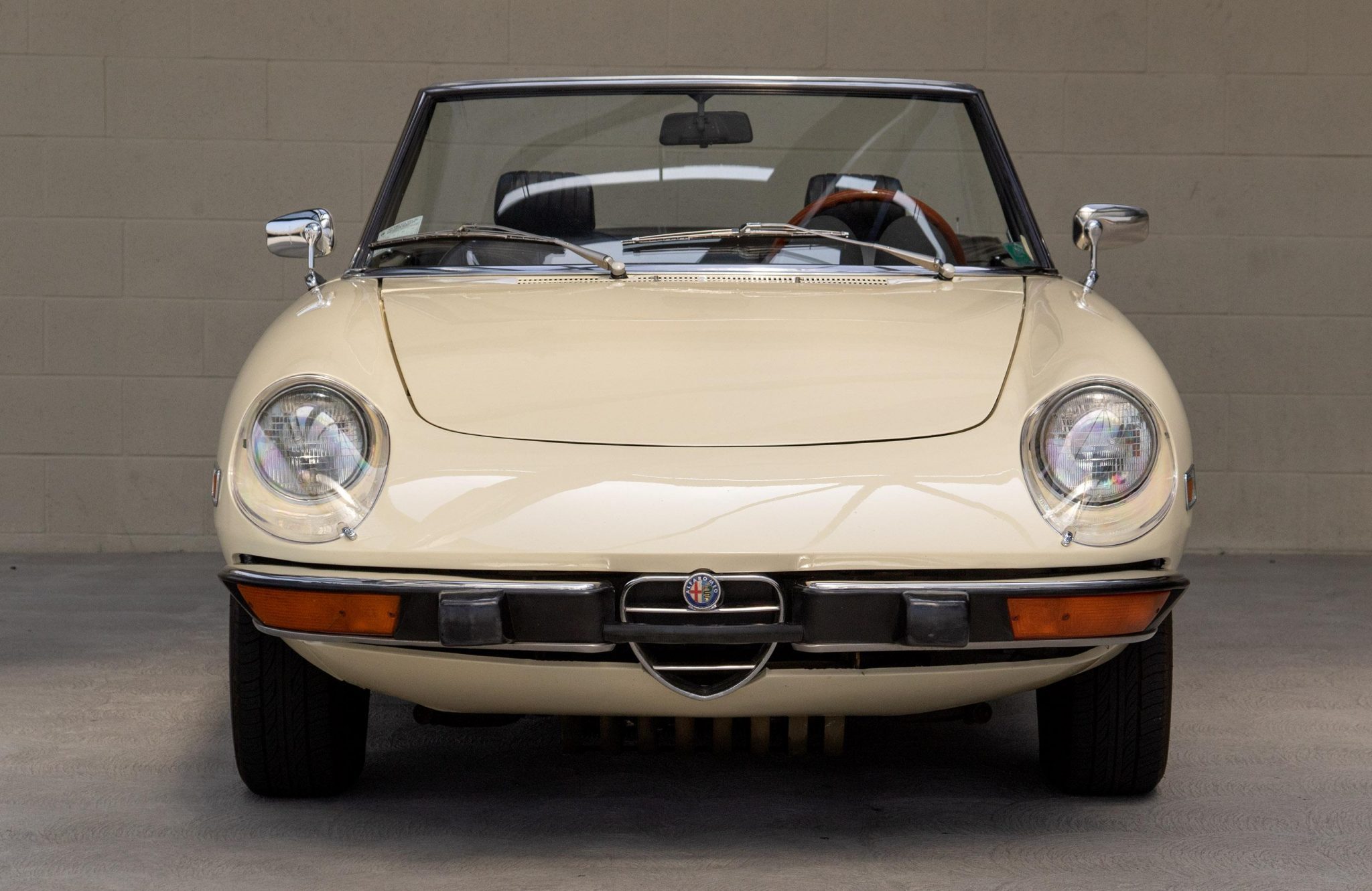 1974 alfa romeo spider