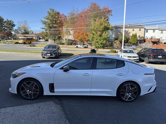 2022 kia stinger gt2