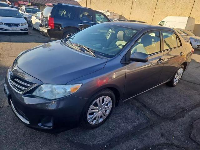 2013 toyota corolla le
