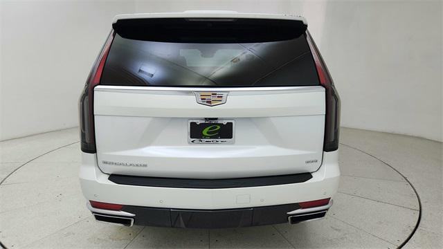 2023 cadillac escalade premium luxury