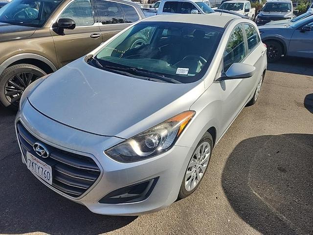 2016 hyundai elantra gt base