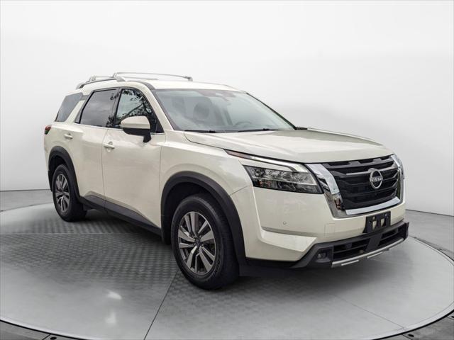 2023 nissan pathfinder sl 4wd
