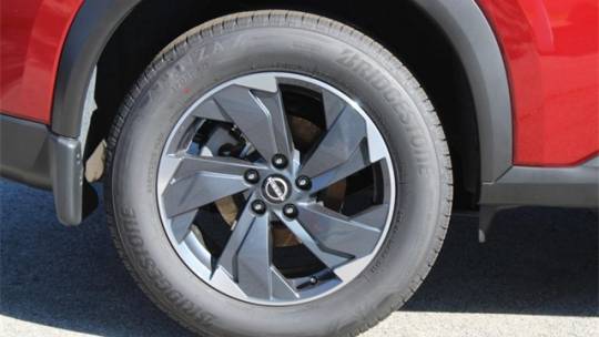 2024 Nissan Rogue