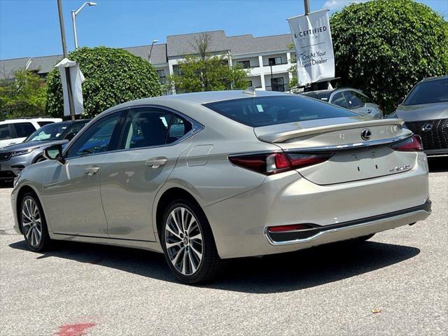 2021 lexus es 250 base