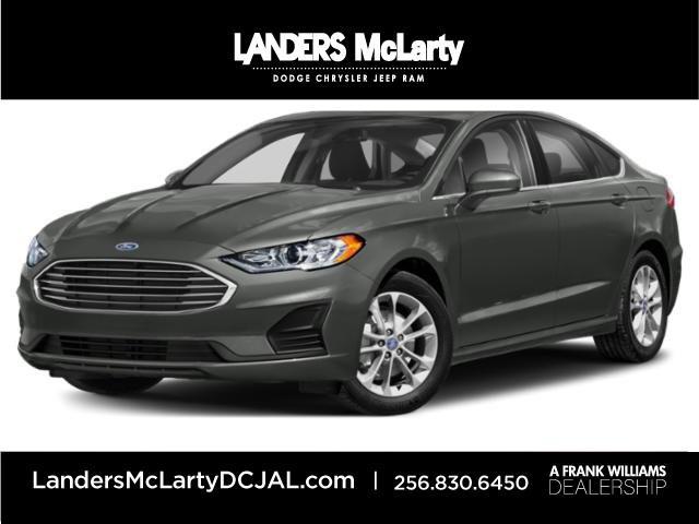 2020 ford fusion se