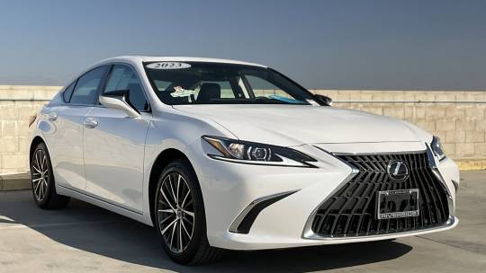 2023 Lexus ES