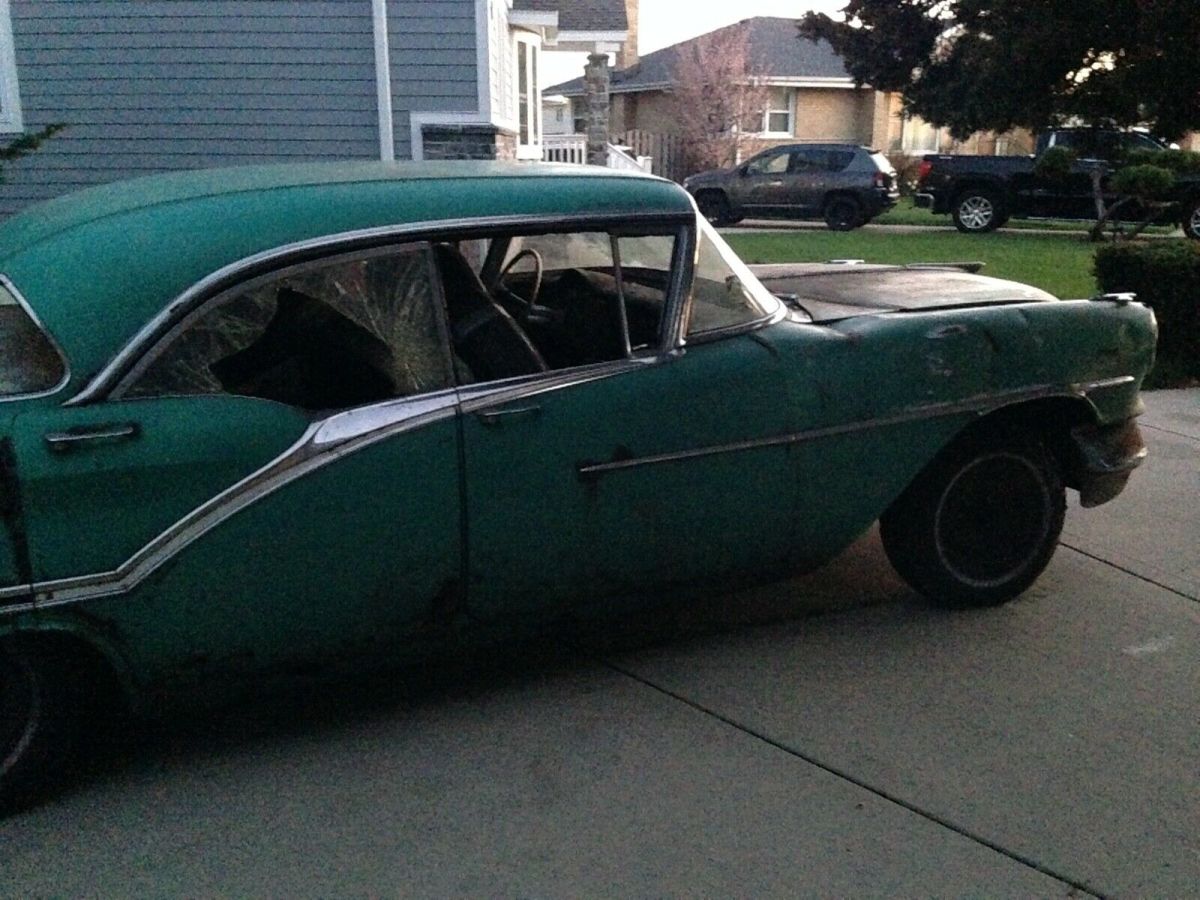 1957 oldsmobile 88 ,golden rocket 4 door hardtop