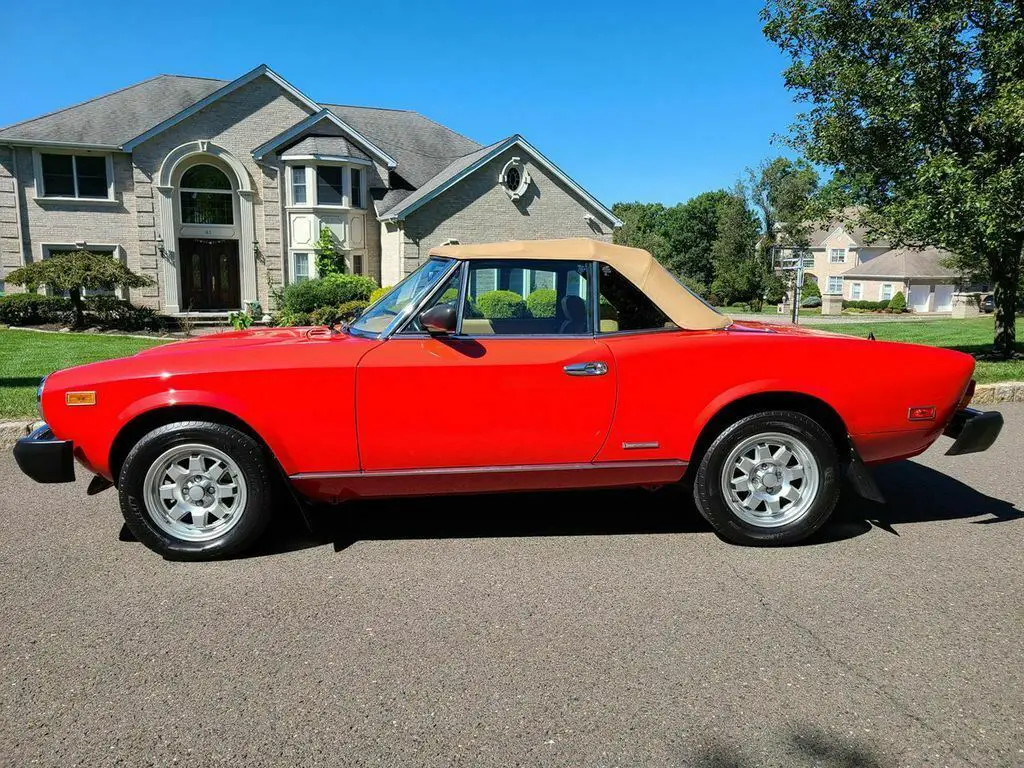 1984 fiat pinninfarina azzura only 4,482 original miles like new ferrari