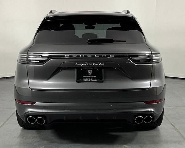 2023 porsche cayenne turbo