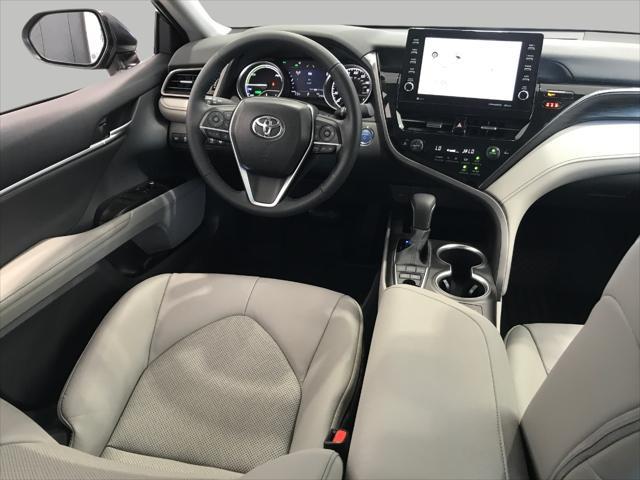 2024 toyota camry hybrid xle