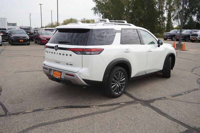 2024 nissan pathfinder sl