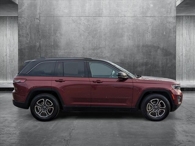 2022 jeep grand cherokee trailhawk