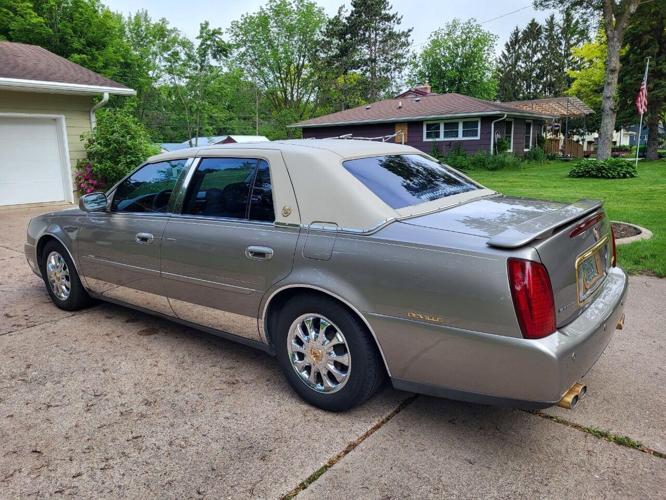 2001 cadillac deville in stanley, wisconsin