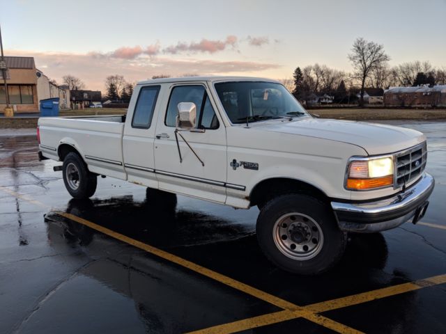 low mileage (99,000) naturally aspirated 7.3 liter international idi diesel