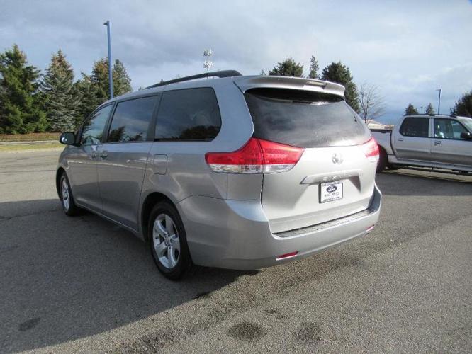 2011 toyota sienna le 8-passenger le 8-passenger 4dr mini-van v6 for sale in coeur d'alene, idaho