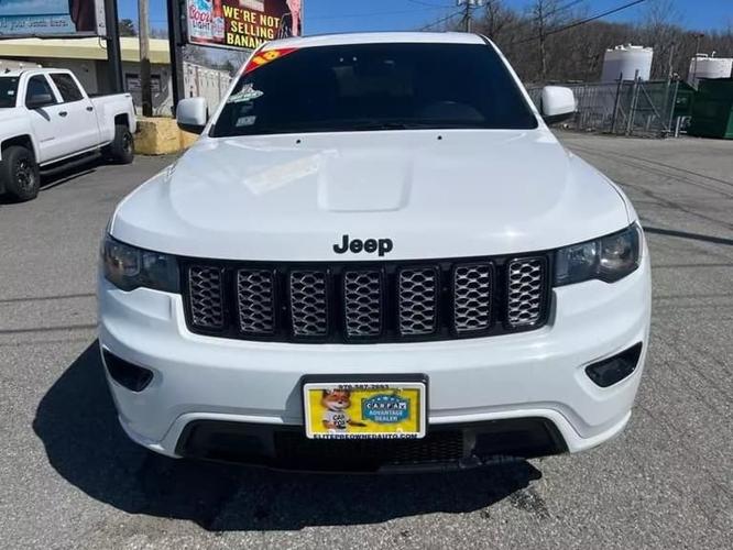 2018 jeep grand cherokee laredo 4dr 4x4 in peabody, massachusetts