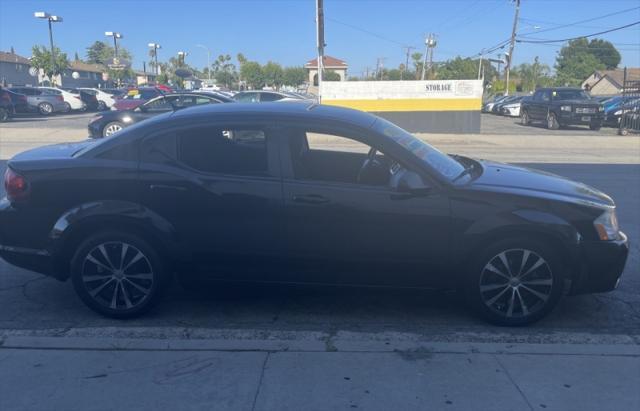 2014 dodge avenger se
