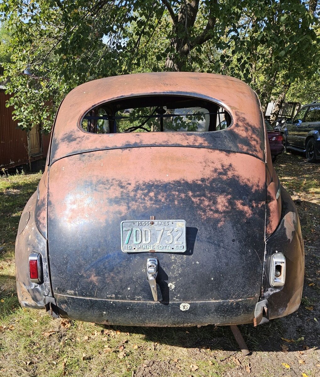 1941 ford super deluxe sedan black rwd manual