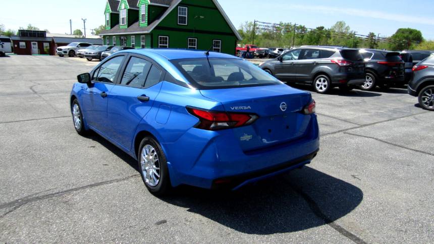 2021 nissan versa s
