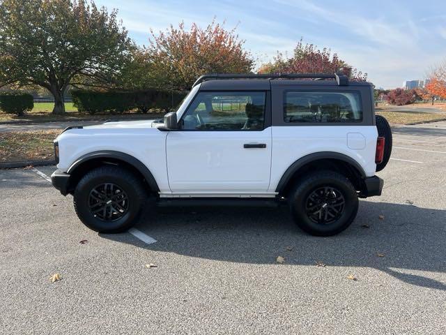 2023 ford bronco base