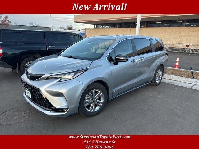 2021 toyota sienna xse 7 passenger