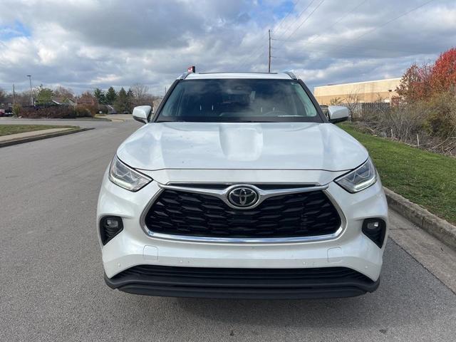 2022 toyota highlander limited