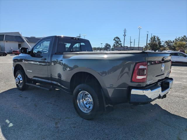 2022 ram 3500 big horn regular cab 4x4 8' box