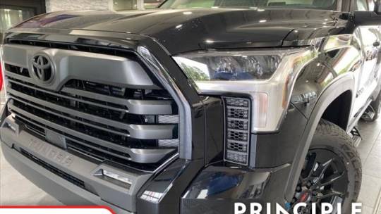 2024 Toyota Tundra sr5 premium package