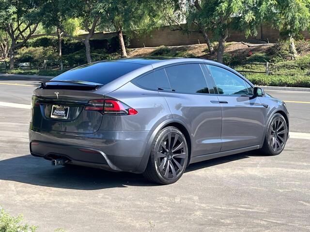 2022 tesla model x base