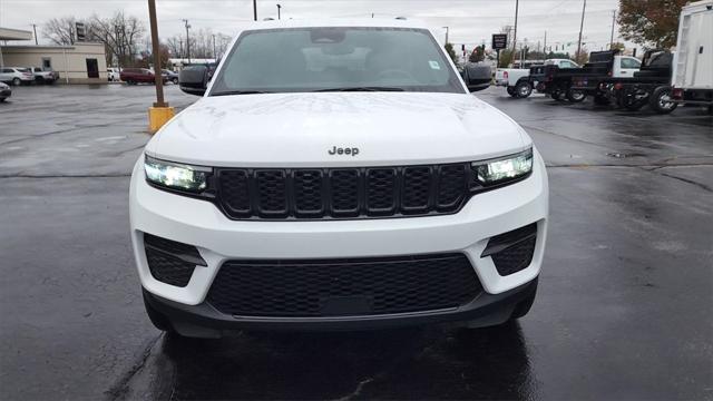 2023 jeep grand cherokee altitude