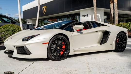 2015 Lamborghini Aventador