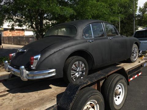 **1960 jaguar mark ii. 3.4l w/ 4 speed. **barn find!**