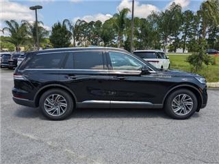2023 Lincoln Aviator standard