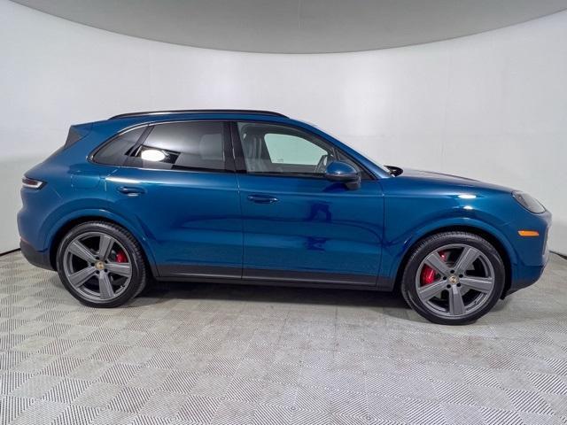 2024 porsche cayenne s