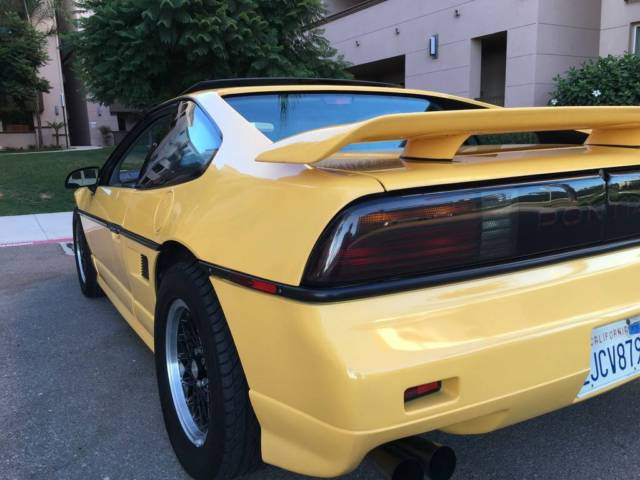 1988 pontiac fiero gt talbot yellow 5spd only 50,857 miles! 1 of 241 yellow gt's