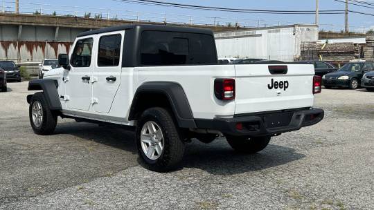 2023 Jeep Gladiator