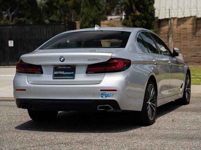 2021 bmw 530e base