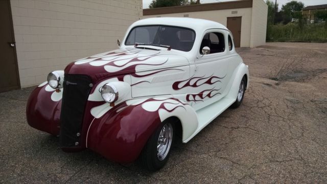 1937 chevy 5 window coupe