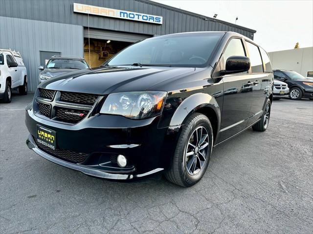 2018 dodge grand caravan gt
