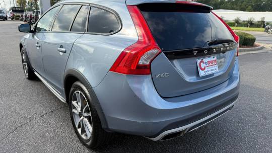2018 Volvo V60 Cross Country