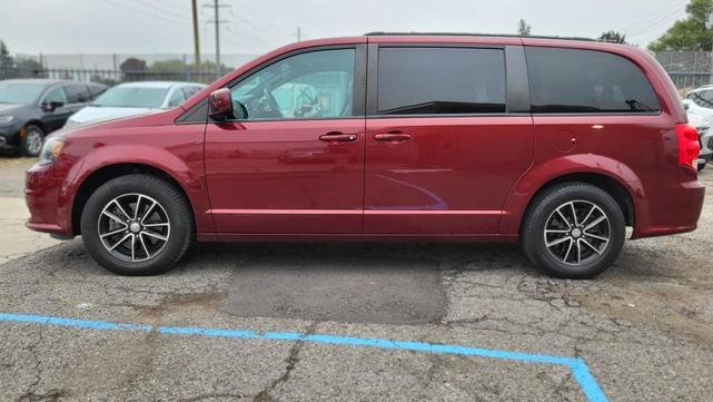 2019 dodge grand caravan gt