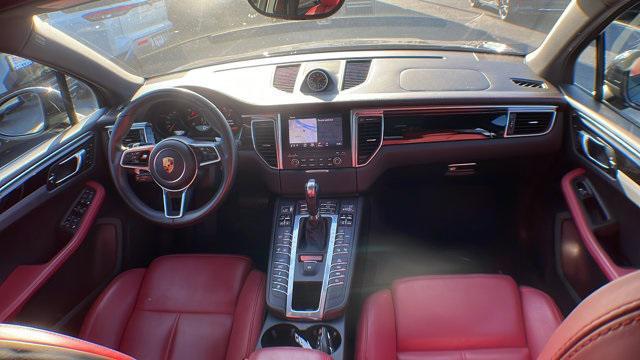 2018 porsche macan base