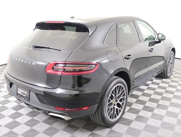 2018 porsche macan base