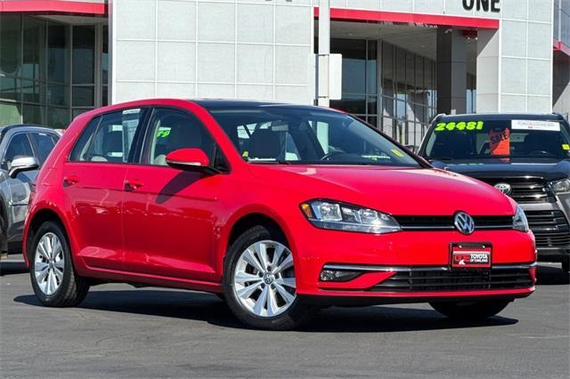2018 volkswagen golf tsi se