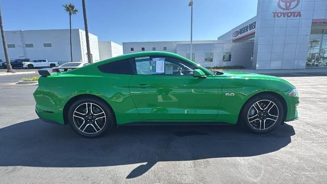 2019 ford mustang gt