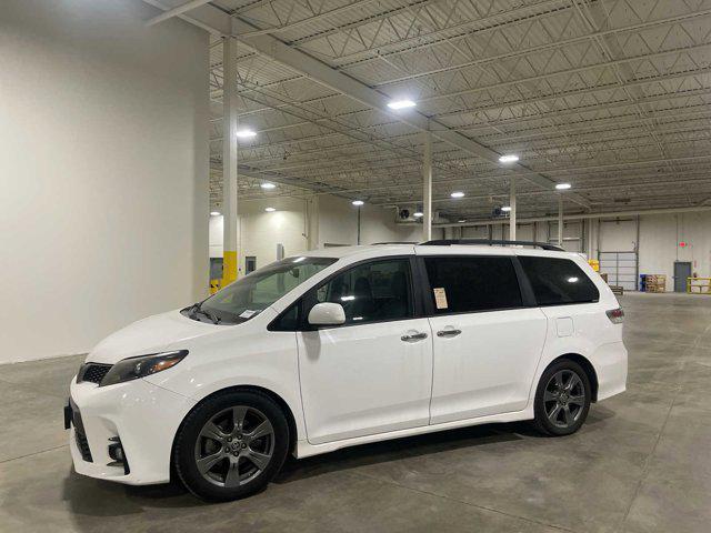 2020 toyota sienna l