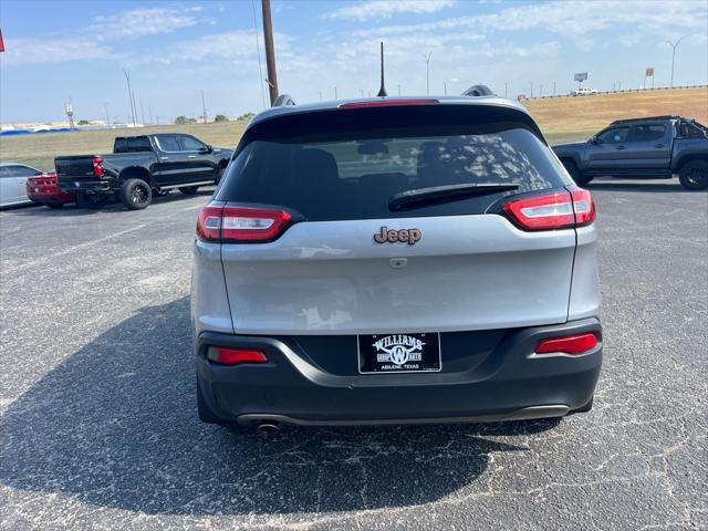 2017 jeep cherokee latitude
